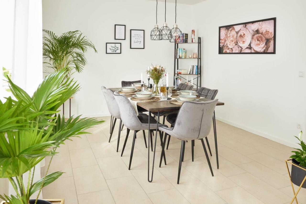 Ajko Homes - Design Apartment - Parkplatz - Balkon - Netflix - 6 Pers Walldorf  Exterior foto